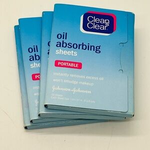 NWT Clean & Clear Oil Absorbing Sheets 4 Packages, 50 Sheets Each